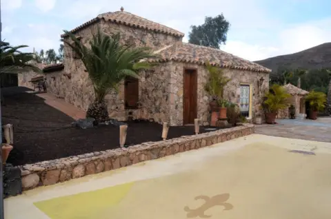 Chalet en calle Los Atolladeros