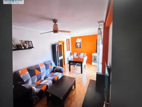 Piso en Ensanche-Franciscanos