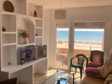 Piso en Playa Victoria - Paseo Marítimo