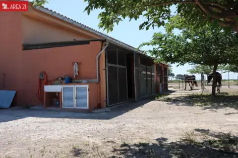 Almacén en Urbanizaciones