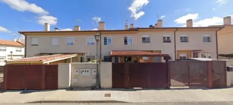 Casa adosada en Castilla y Leon