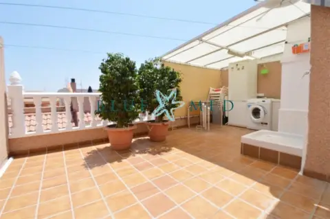 Dúplex en Urbanización de la Playasol