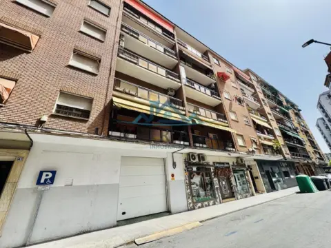 Piso en calle de las Banderas de Castilla, 49