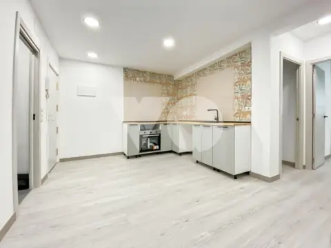 Piso en calle de Esteban Mora