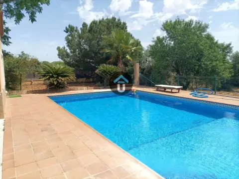 Chalet en Urbanización Ribera de Porzuna
