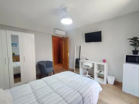 Habitación en calle del Empecinado