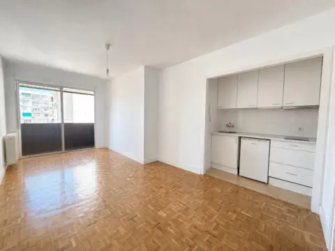 Apartamento en calle Hermosilla, 101