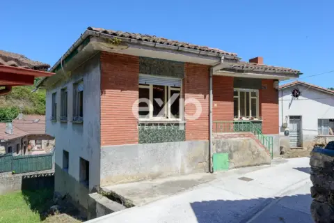 Casa en Lugar de Vega Ciego, 26
