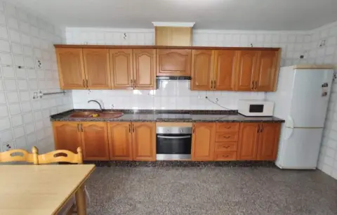 Habitación en calle de Cayetano Martínez