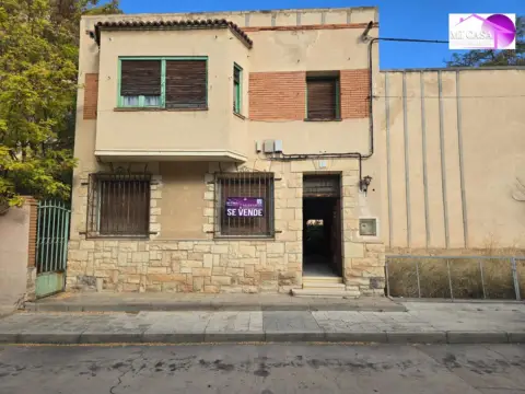 Chalet en calle de Tomás Marco, 6