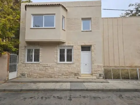 Chalet en calle de Tomás Marco, 6