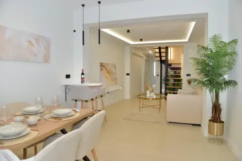 Casa en calle Ecija