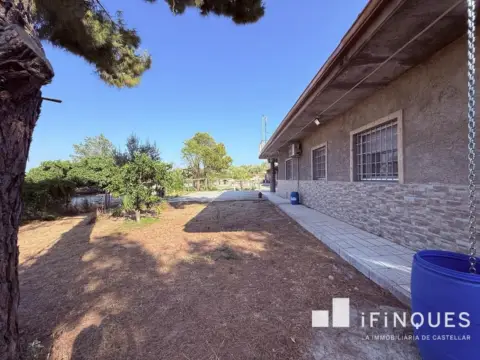 Chalet en Les Velanes