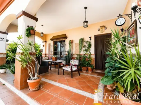 Chalet en Avenida de la Marina