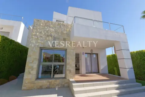 Chalet en Playa del Espejo