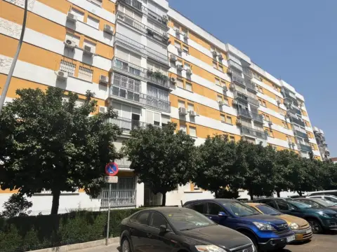 Piso en calle Urbión