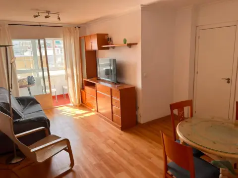 Habitación en calle Marzo