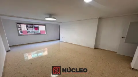 Piso en calle de Asturias