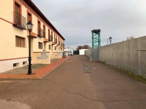 Casa adosada en calle Argamasilla, 22
