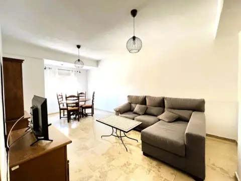 Piso en calle Arzobispo Pedro de Castro