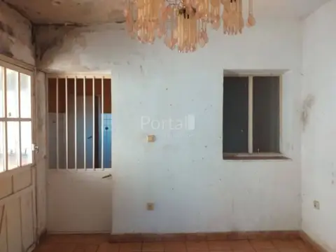 Piso en calle de la Constitución