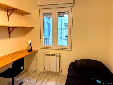 Habitación en calle de Francisco Pizarro