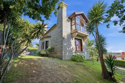 Chalet en calle Xesteira