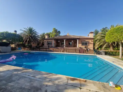 Chalet en Puertollano