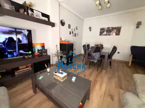 Casa adosada en Barrios Periféricos - Pedanías