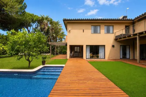 Chalet en Carrer de Cunit
