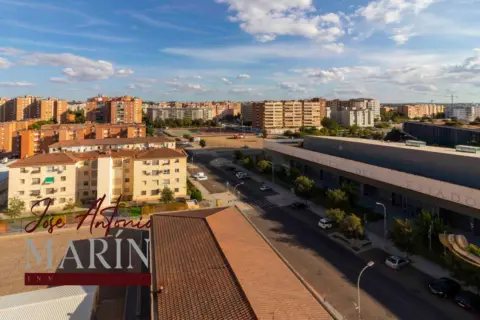 Piso en Paseo Fluvial