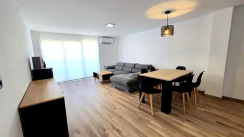 Departamento en alquiler con baja de precio en República Argentina-Iglesia Cristo Rey
