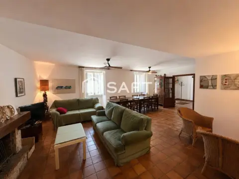 Casa rústica en Andras