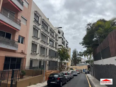 Piso en calle Doctor Wolffel, 6