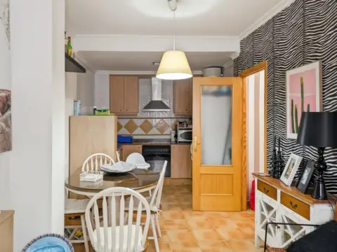 Piso en San José - los Metales