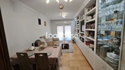 Piso en calle Mimosas-Barrantes