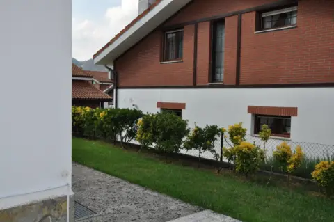 Chalet en calle Samano