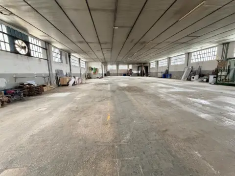 Nave industrial en Centro
