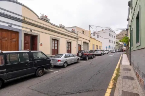 Chalet en calle Francisco Ponce