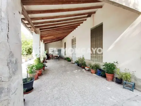 Finca rústica en La Hoya-Daimes-El Derramador