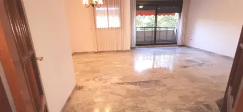 Piso en Noreña - Arroyo del Moro