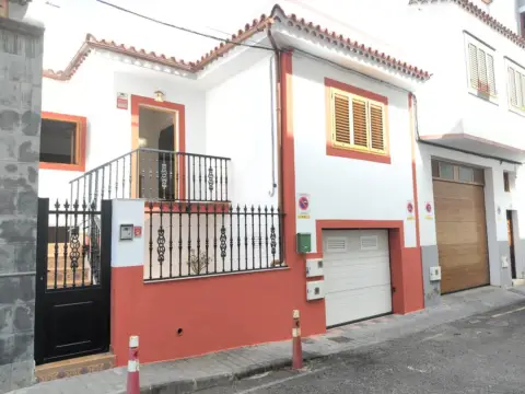 Chalet en calle de la Huerta de Matos