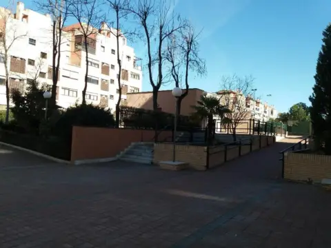 Piso en calle de Fausto Elhuyar