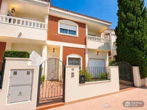 Casa adosada en calle de Fuerteventura