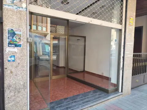 Local comercial en calle de Colón