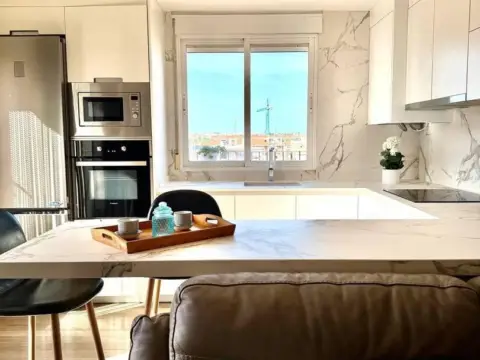 Piso en San José - los Metales