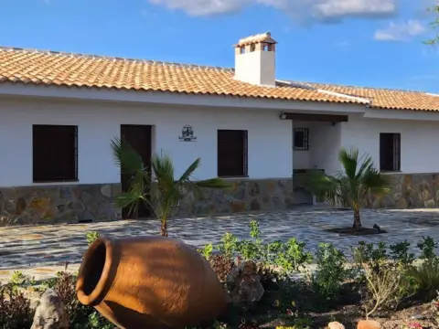 Finca rústica en calle 45004