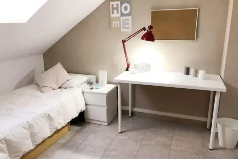 Habitación en Villanueva de La Cañada