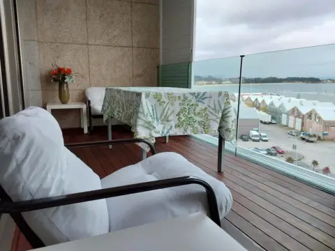 Piso en Santa Uxia de Ribeira