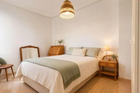 Habitación en calle de Albacete